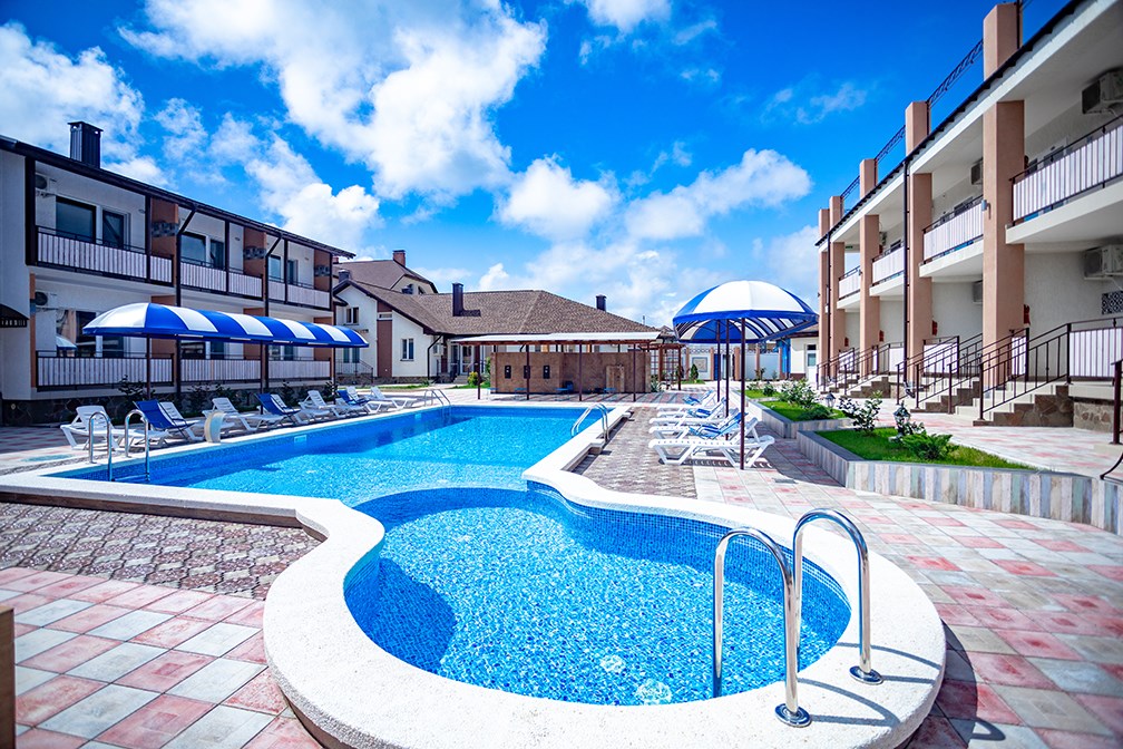 Лига - Клуб - photo 2