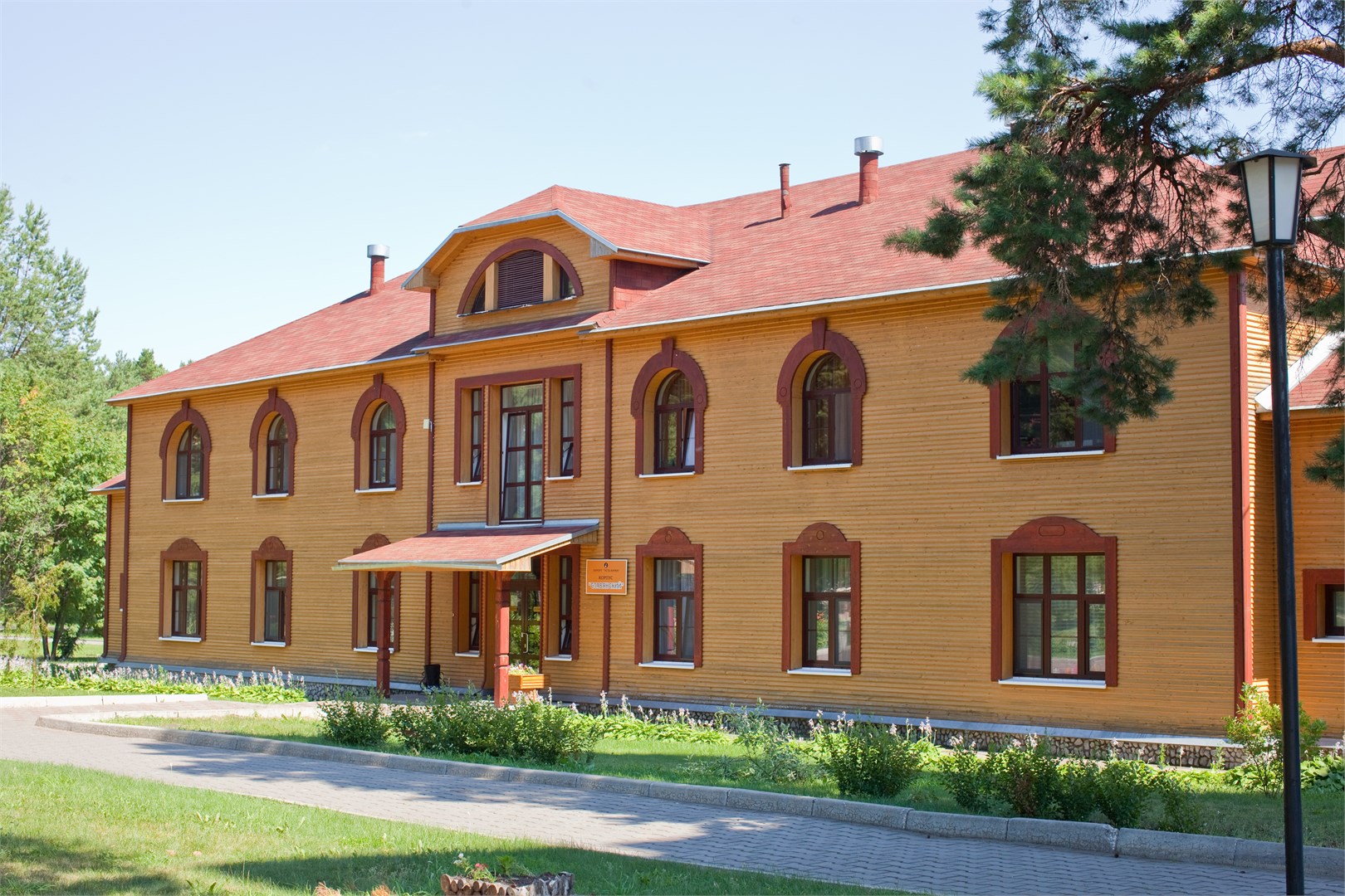 Санаторий Славянский (курорт Усть-Качка)