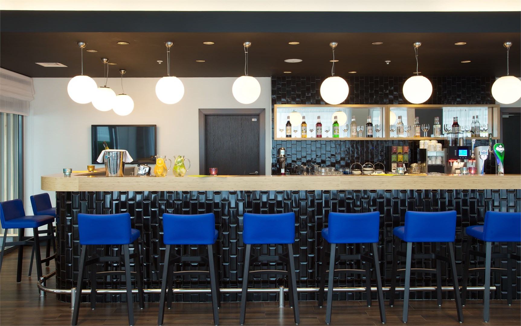 Cosmos Saint-Petersburg Pulkovo Airport Hotel - photo 4