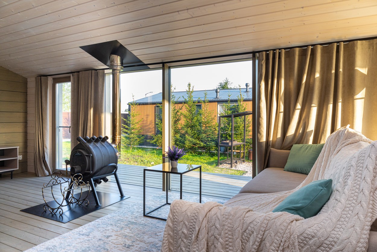 Garnet Holiday - photo 5