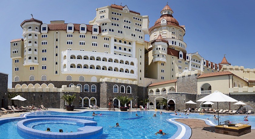 ОТЕЛЬ-ЗАМОК БОГАТЫРЬ 4* - photo 3