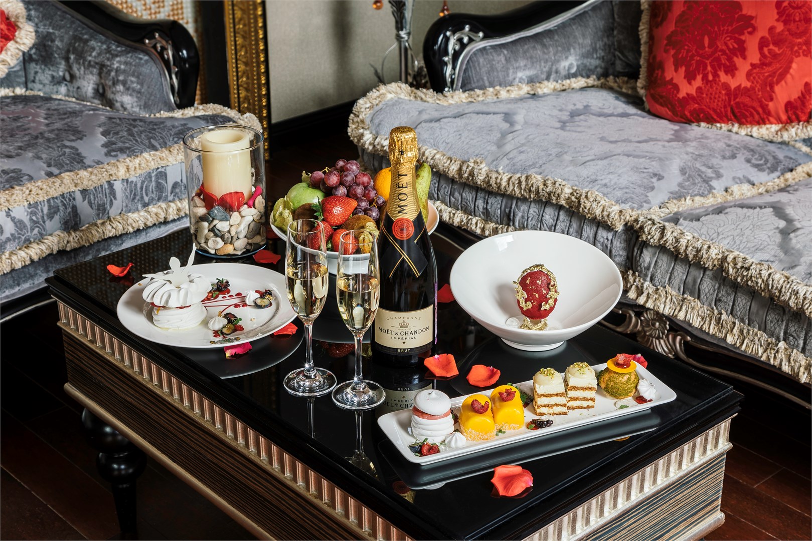 Majestic Boutique Hotel Deluxe - photo 2