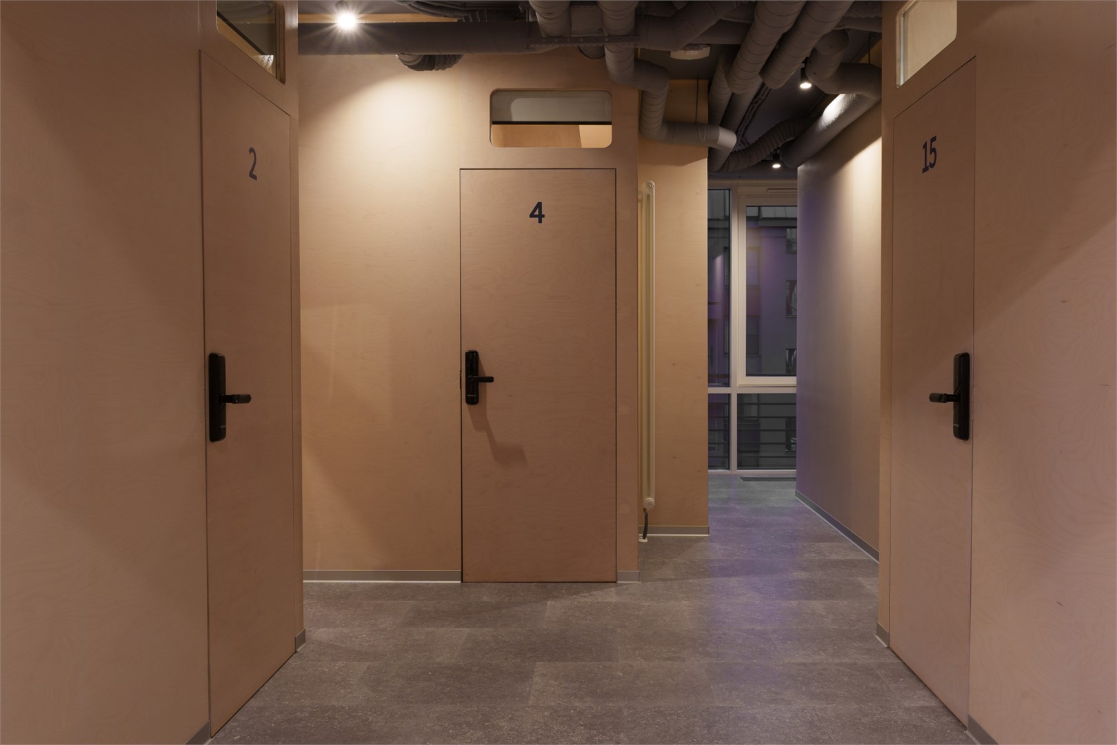 Morfeus (Capsule hotel) - photo 5