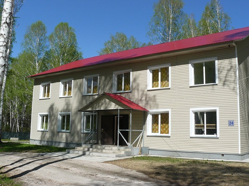Зеленая поляна - photo 2