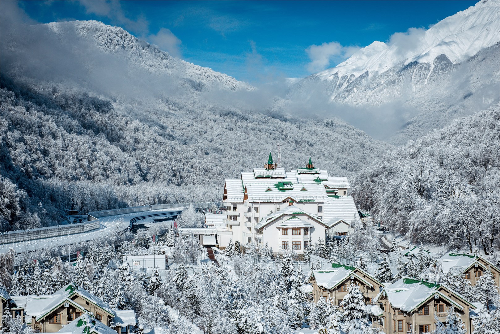 Гранд Отель Поляна - photo 4