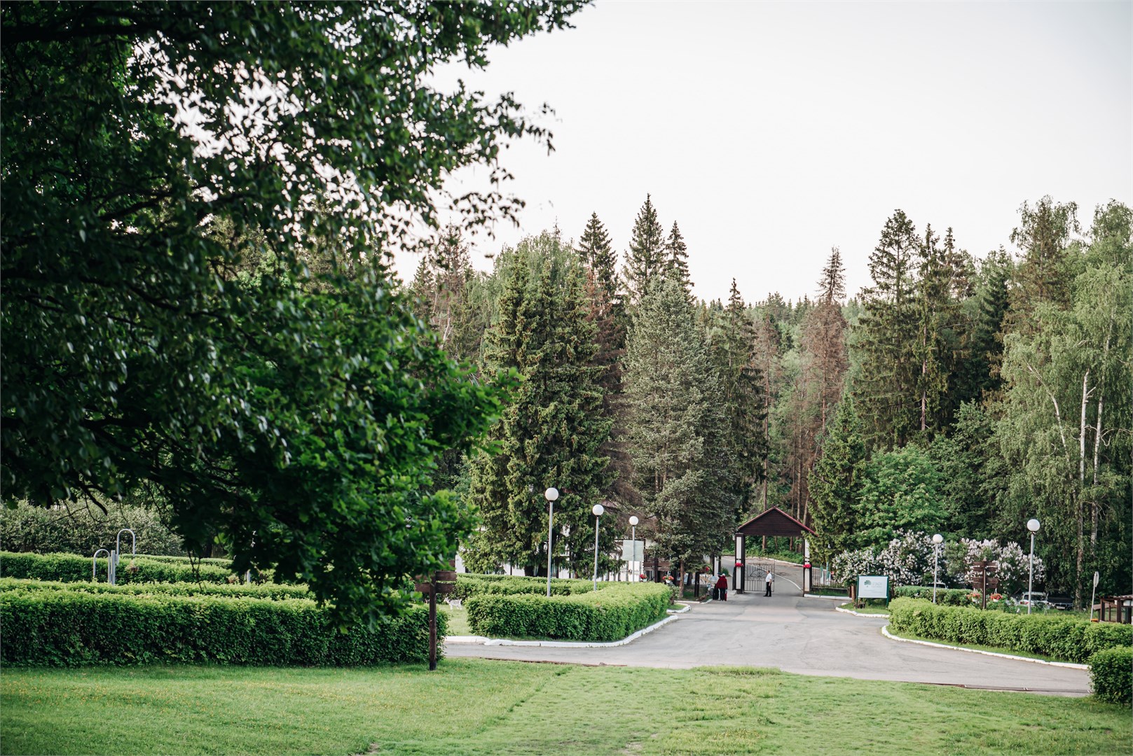 LESNOY COUNTRY CLUB - photo 3