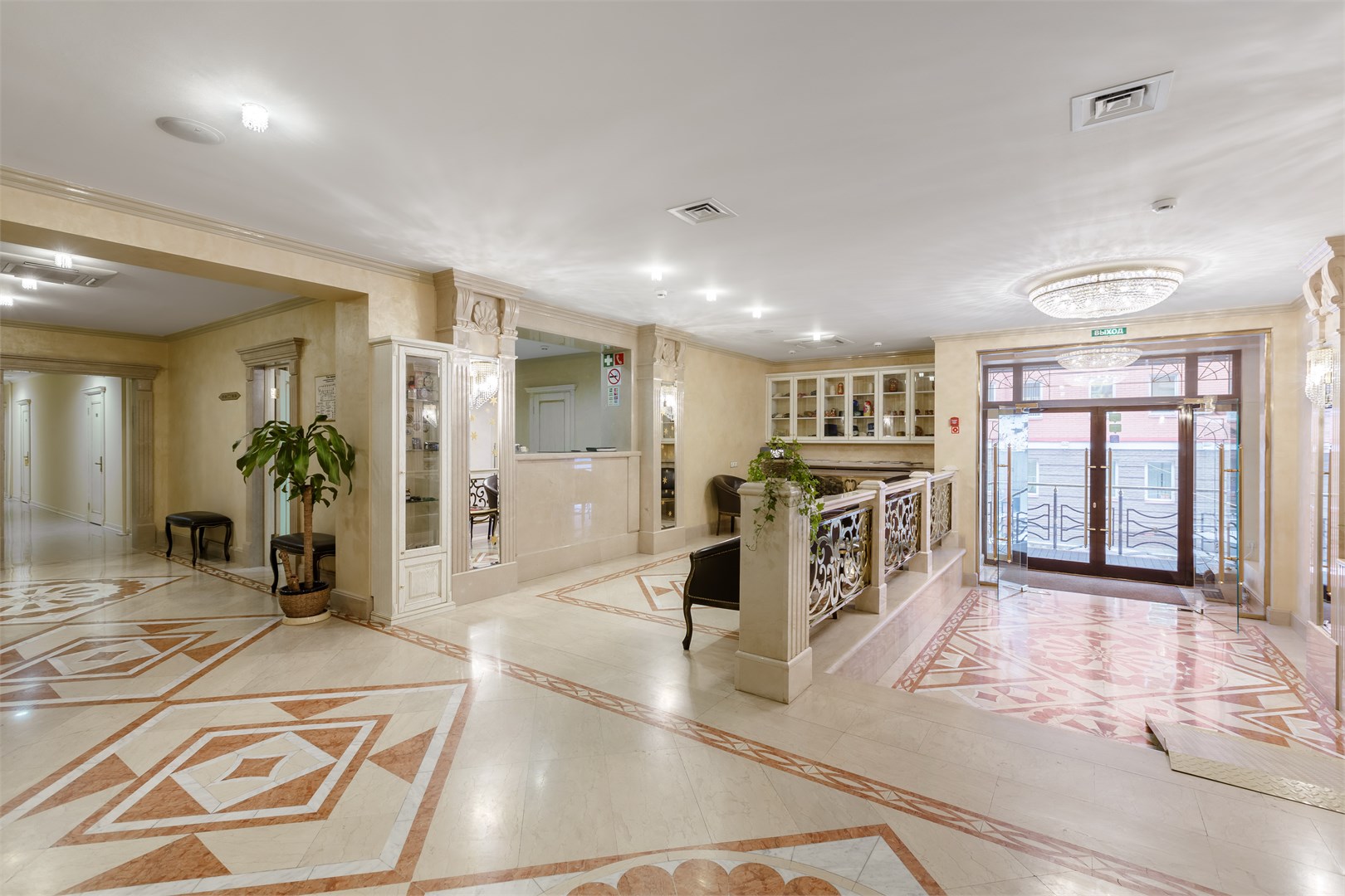 Гостинично-ресторанный комплекс "Клуб Отель Корона" - photo 4