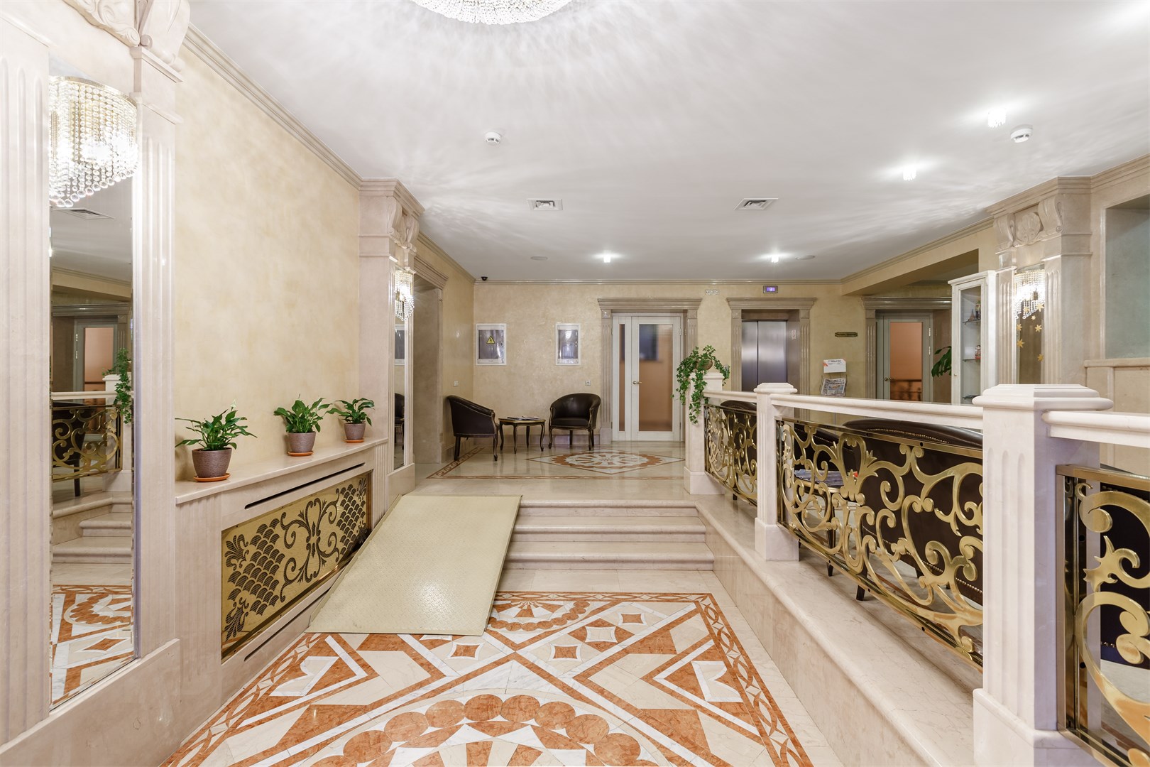 Гостинично-ресторанный комплекс "Клуб Отель Корона" - photo 3