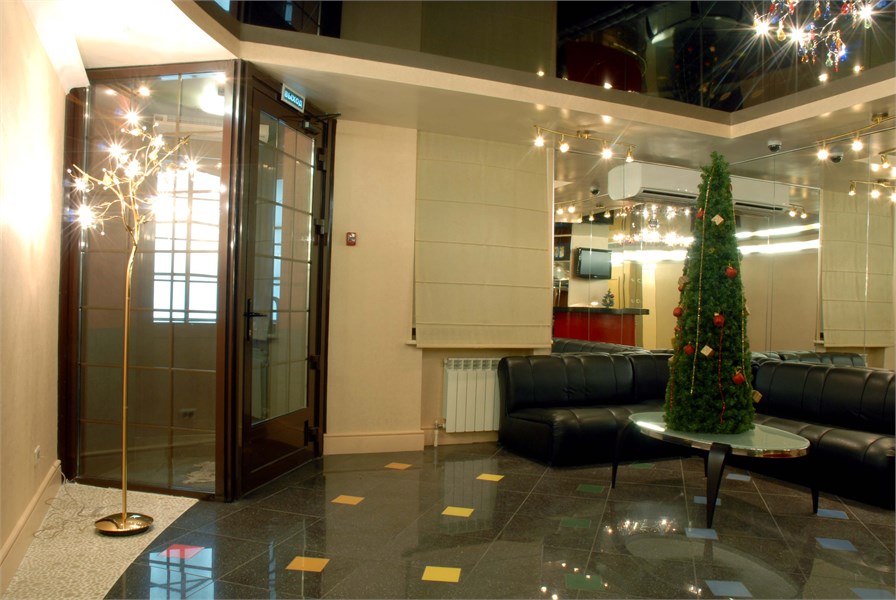 Bon Ami Hotel - photo 2