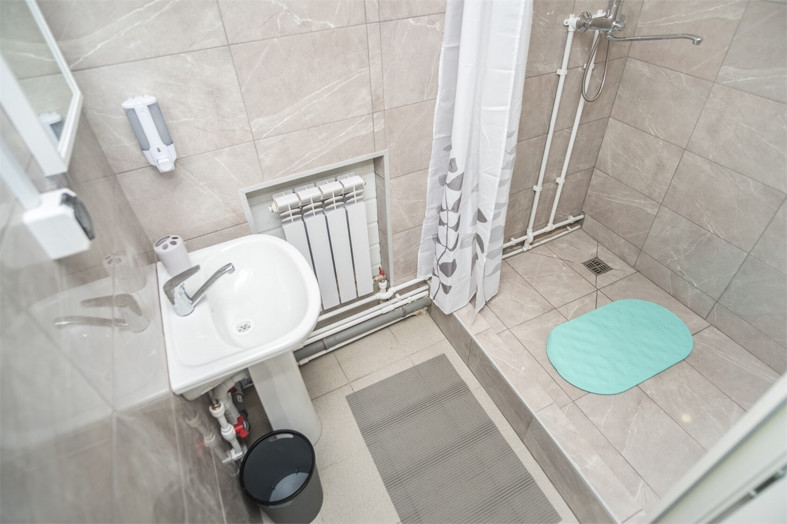 Green Hostel - photo 3