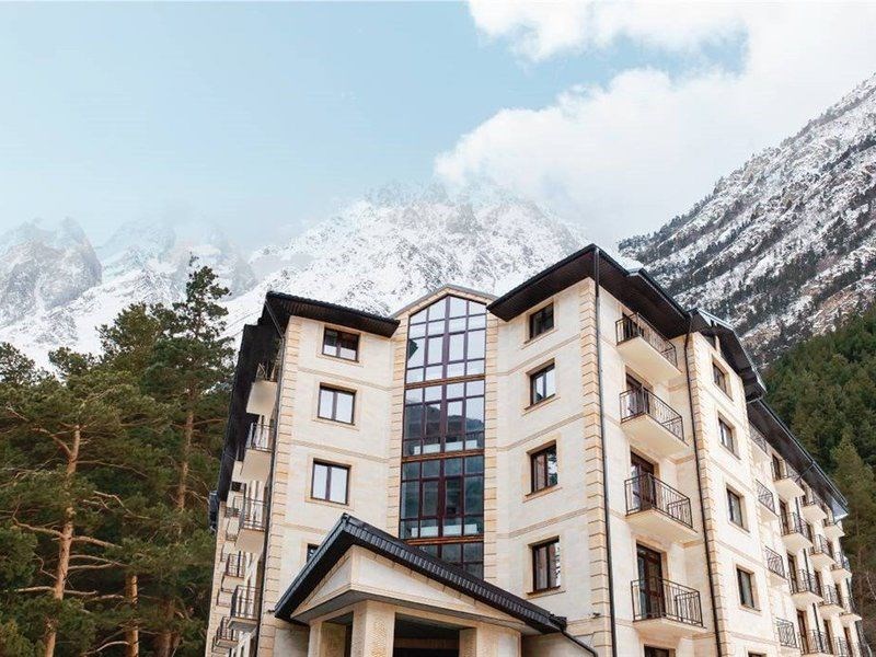 Эльбрус Plaza