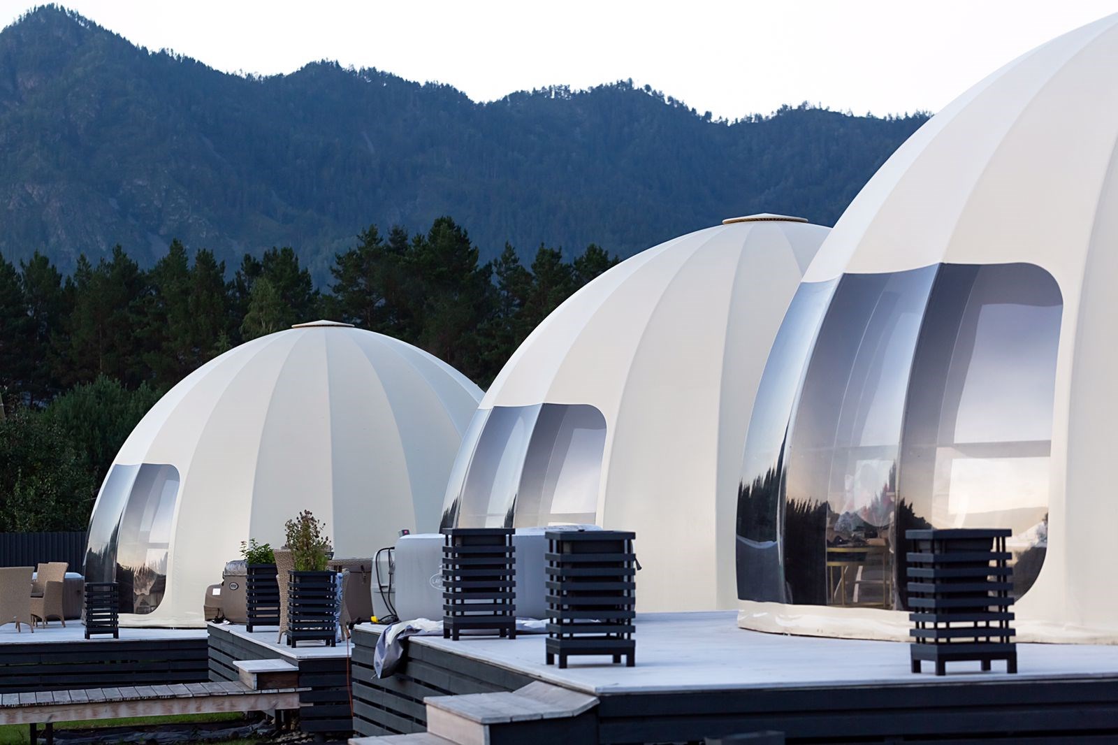 Воздух купольный глэмпинг