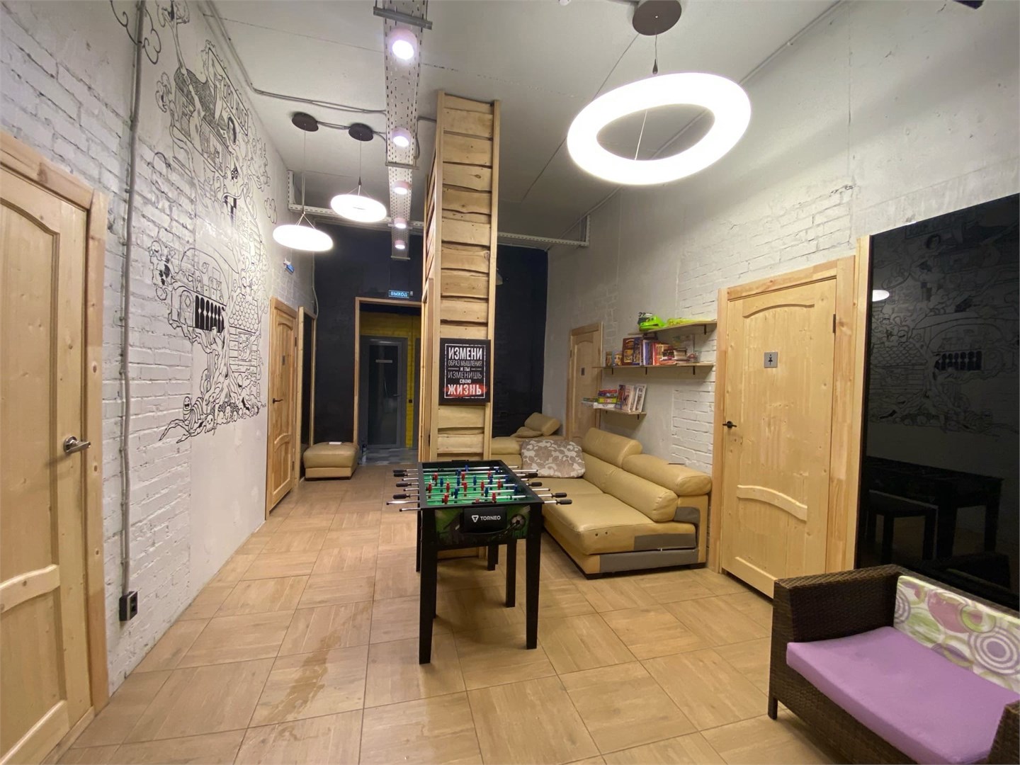 BIRD HOUSE HOSTEL - photo 3