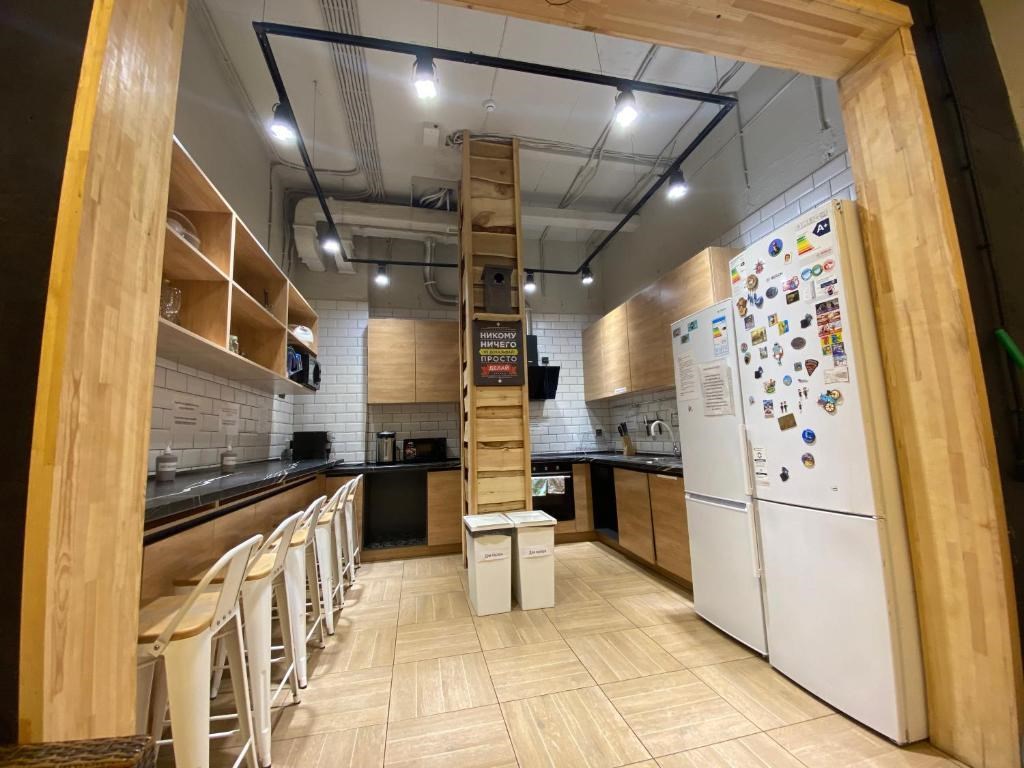 BIRD HOUSE HOSTEL - photo 5