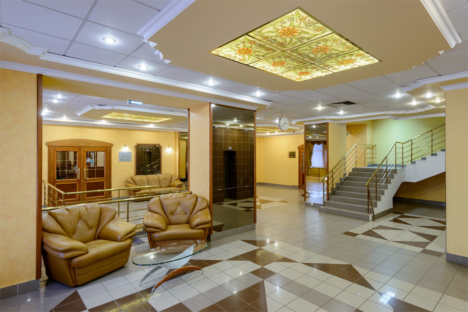 AZIMUT Отель Мирный - photo 3