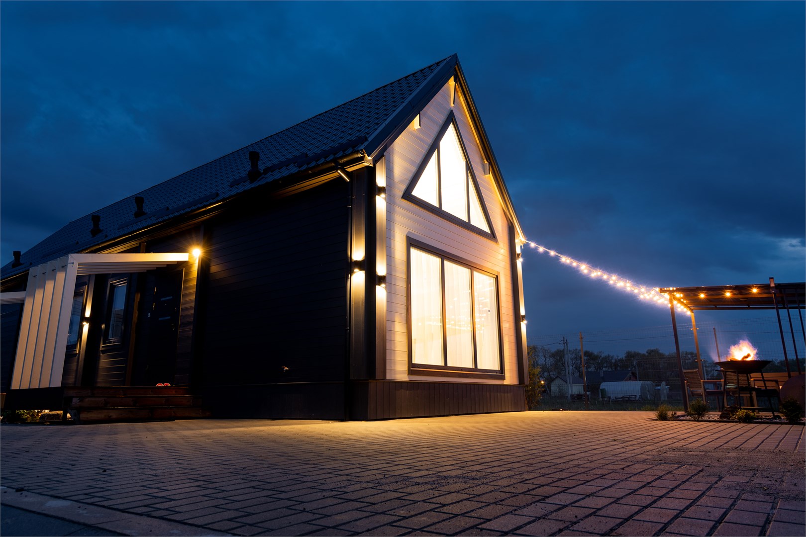 Дом у моря на Монетной