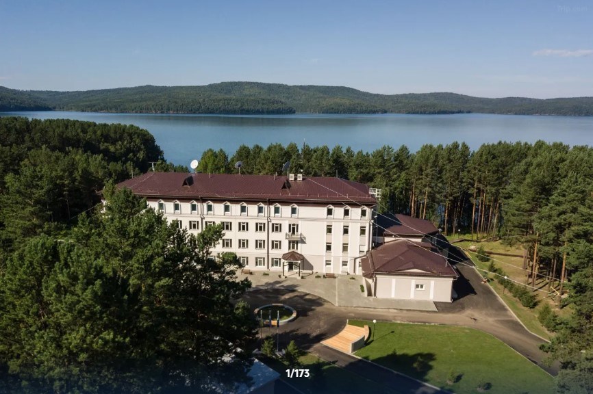 Парк-Отель "Бурдугуз" - photo 2