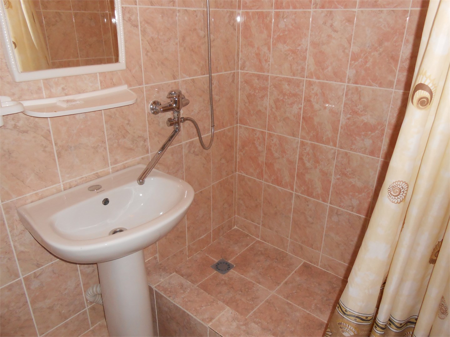 Юбилейная гостиница - photo 3