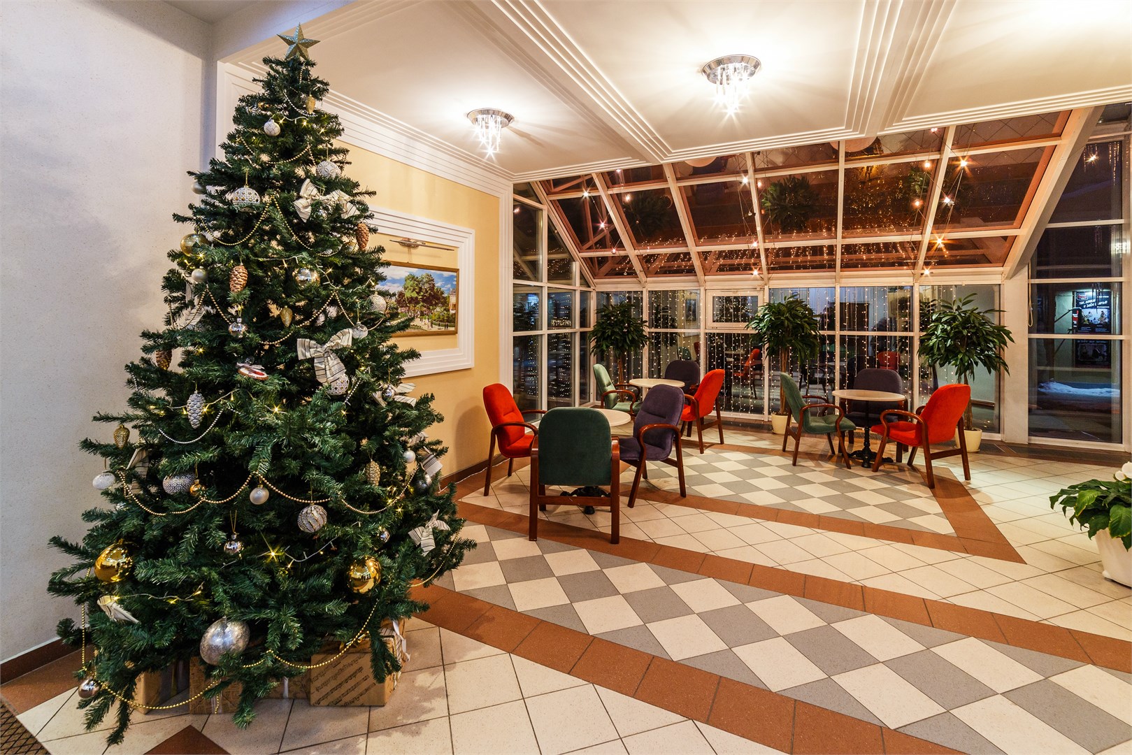 YARHOTEL CENTRE - photo 4