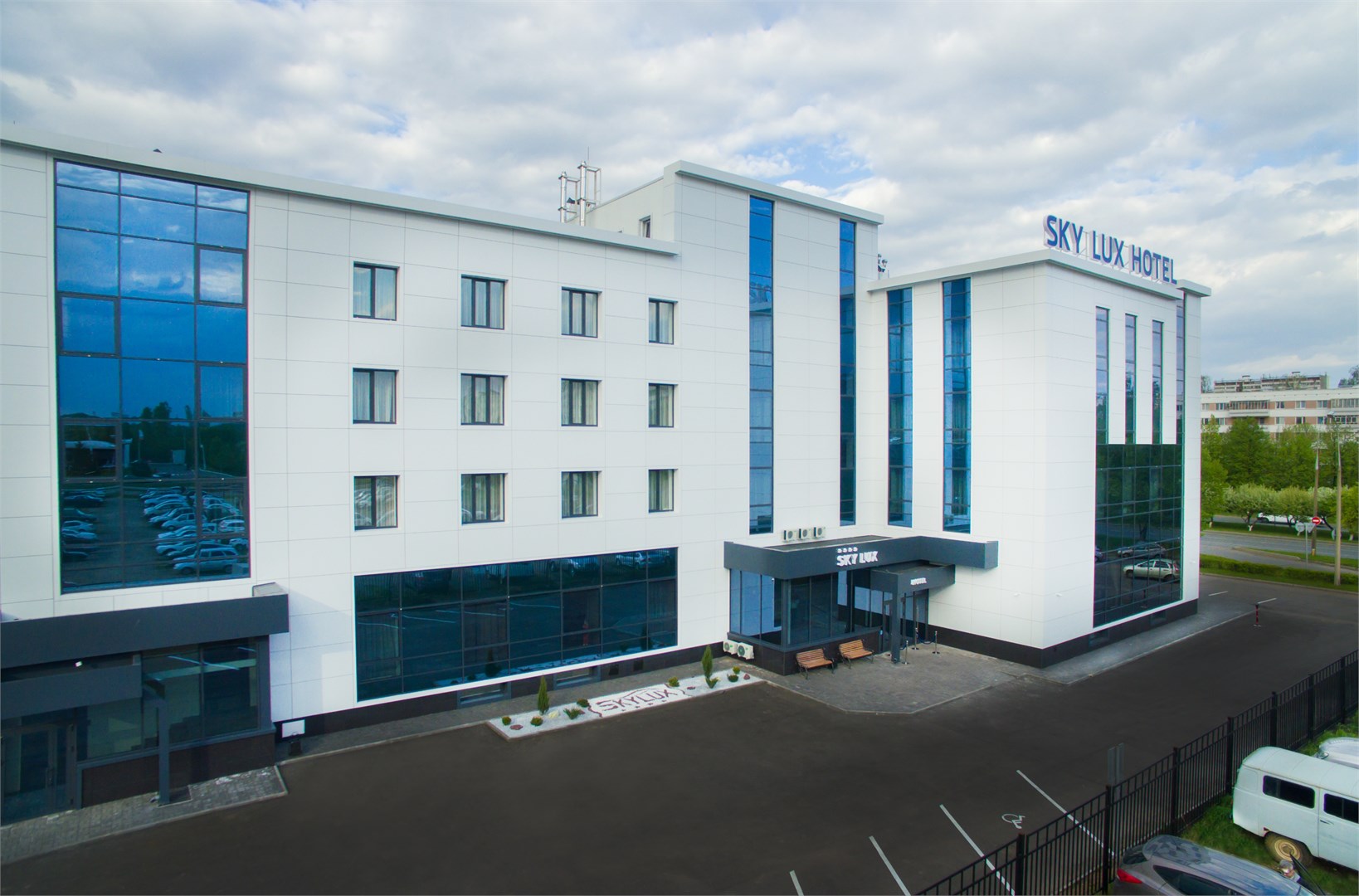 Sky Lux Hotel (Набережные Челны) - photo 2