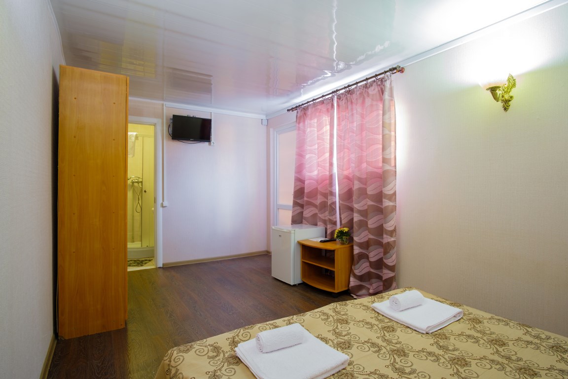 Younge Art Camp - photo 4