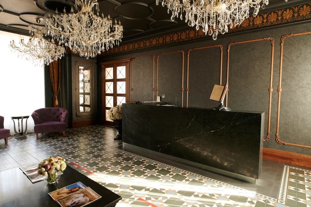 Family Hotel Royal - photo 2