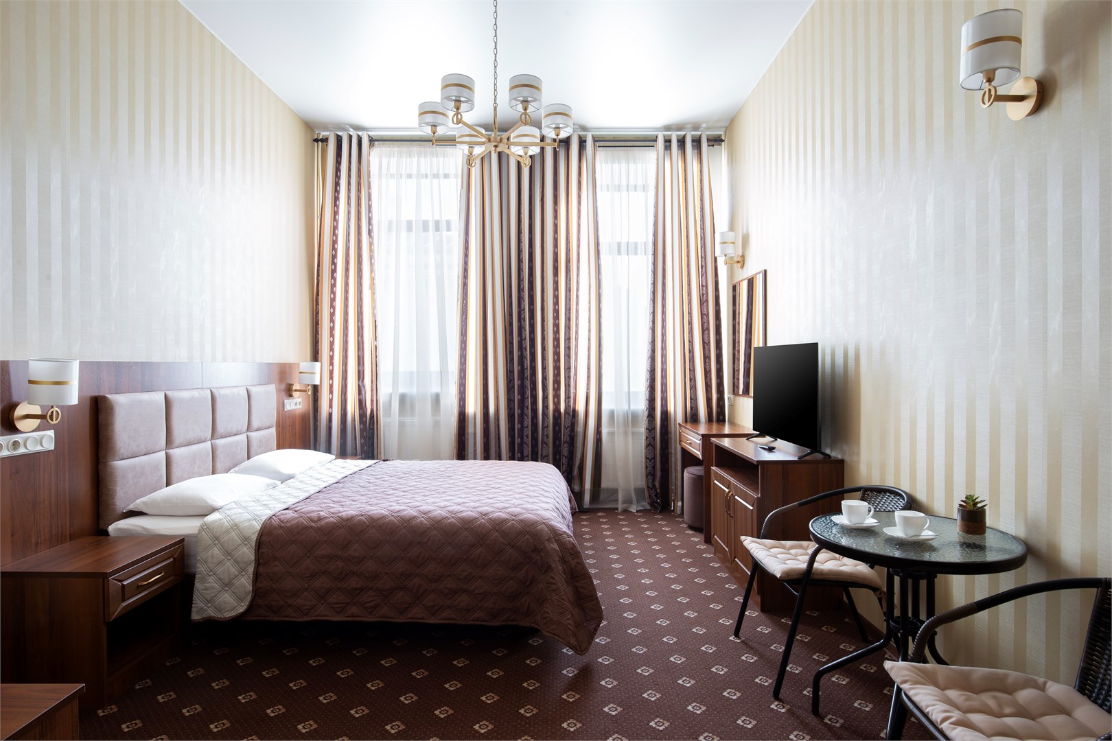 My Favourite Garden Hotel - photo 2