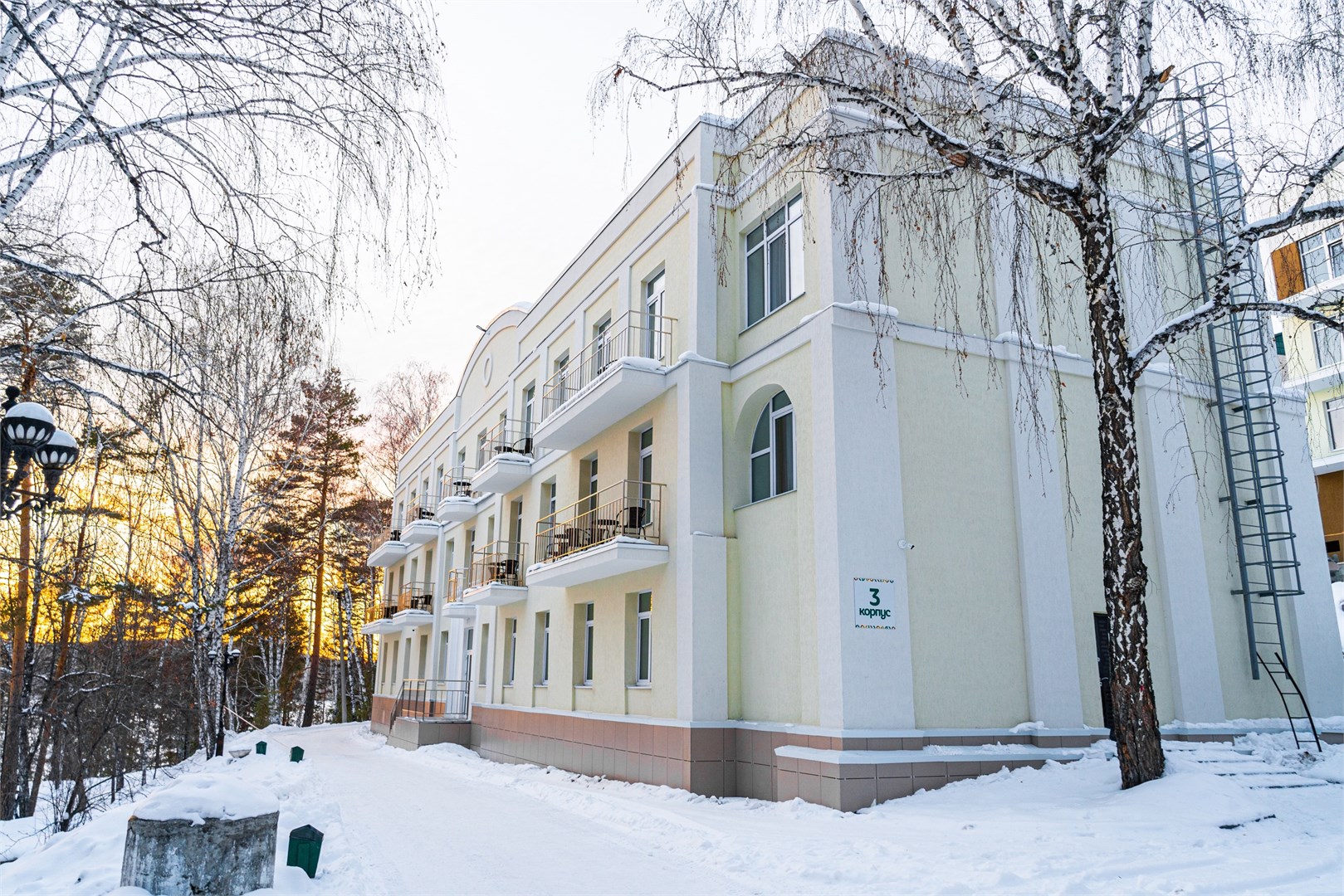 Семейный курорт "Утёс" - photo 3