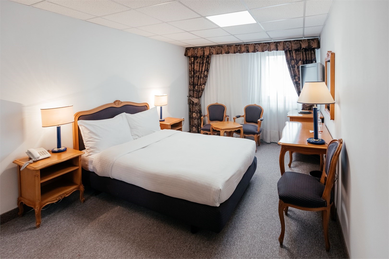 AZIMUT Отель Тобольск - photo 5