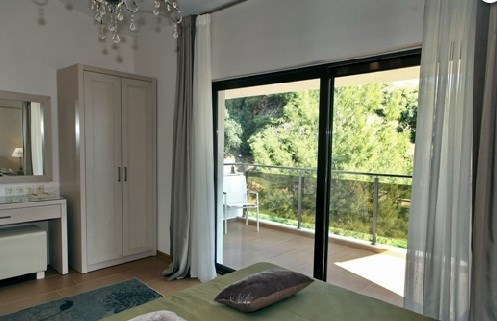 Rahoni Cronwell Park Hotel - photo 5