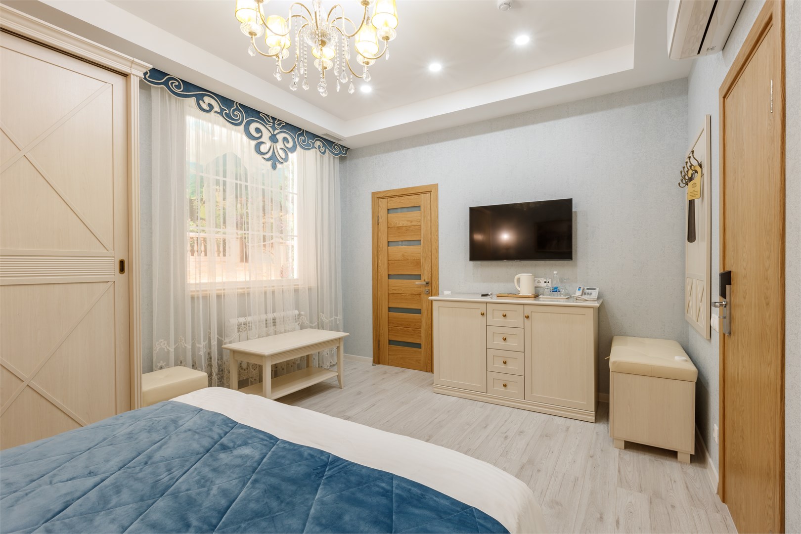 Отель Театральный