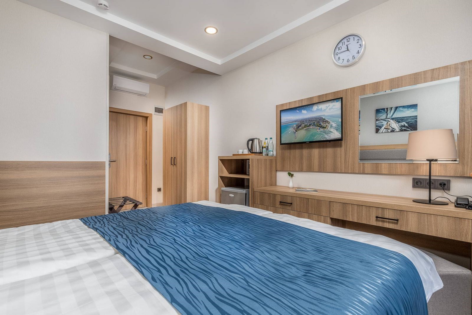 REPIN HOTEL - photo 3