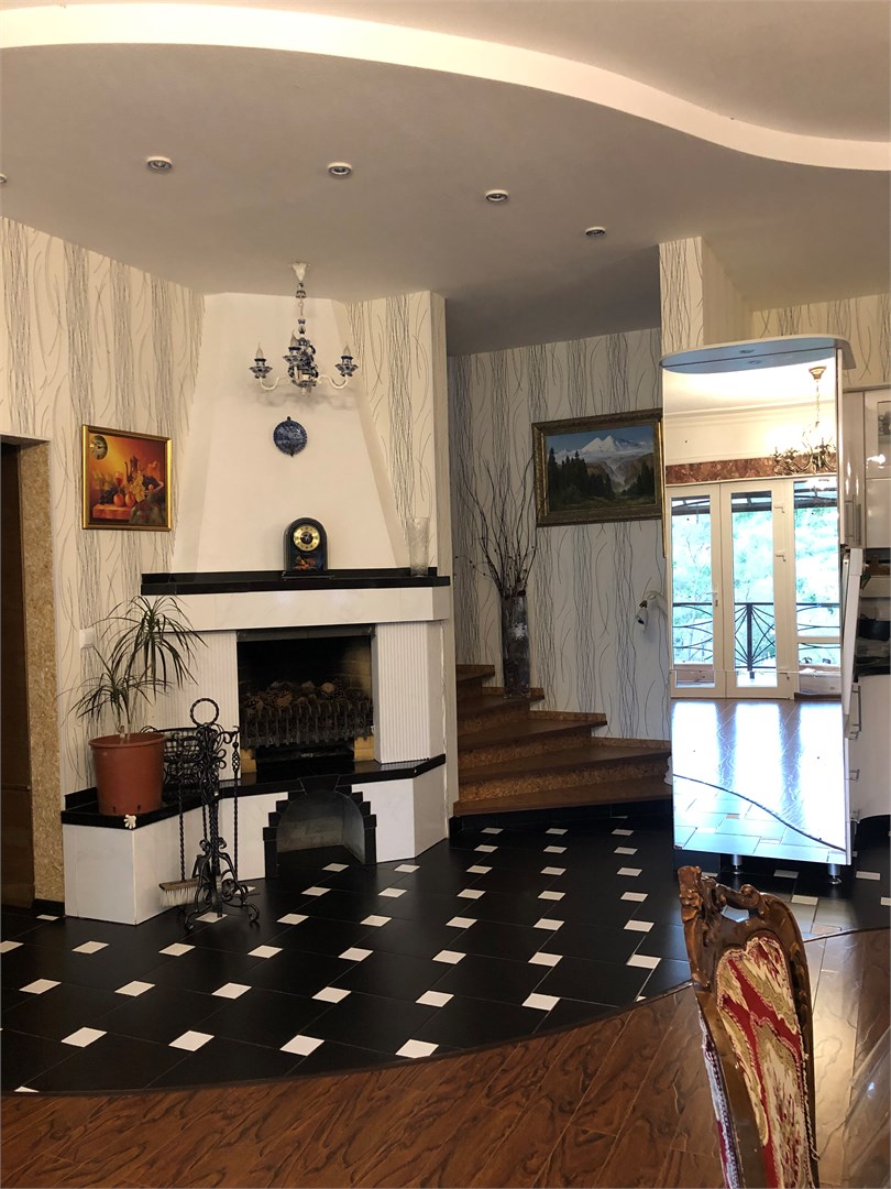 Mountain Cottage - photo 2