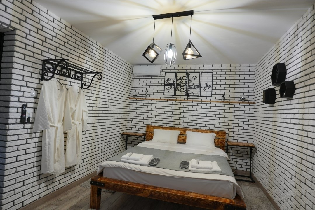 Art House Hotel - photo 5