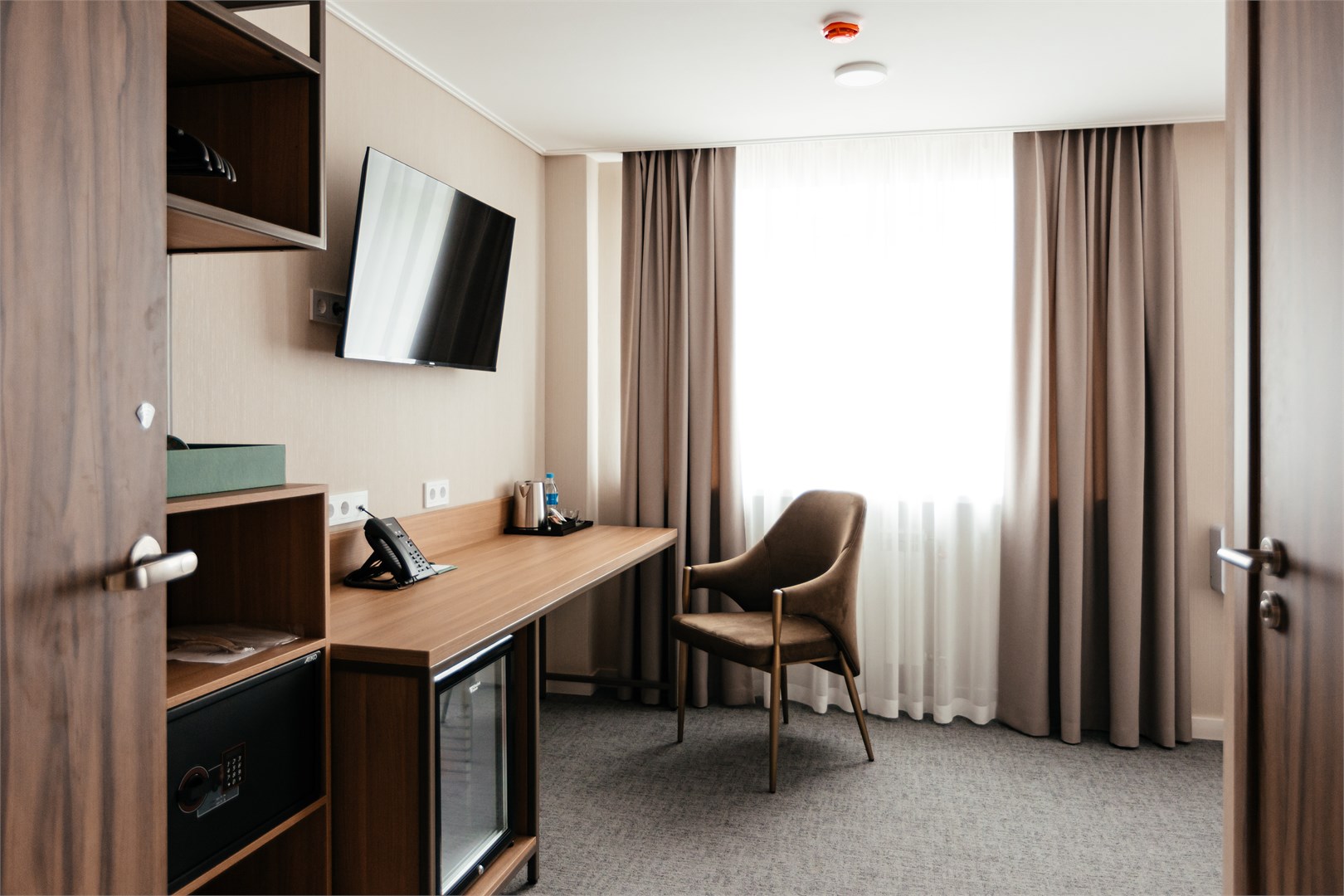 Крона (бывший Версаль) - photo 3