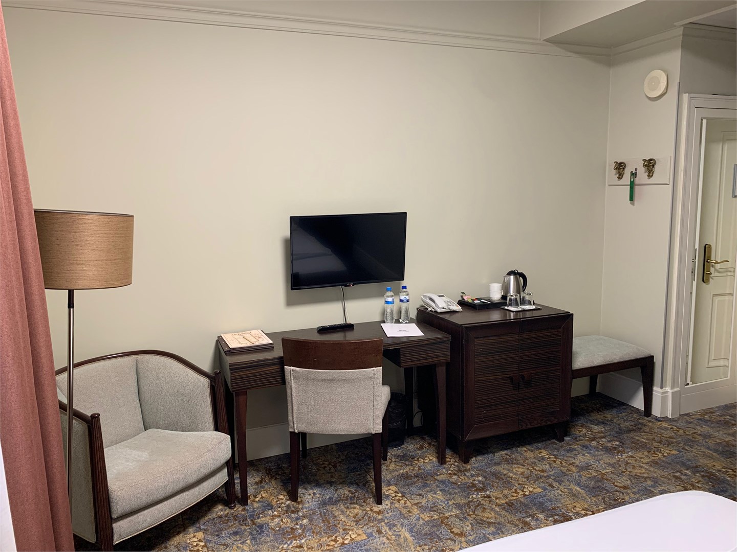 Бизнес отель Чайка - photo 4