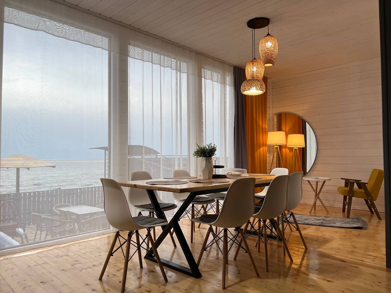 Moon House - photo 2