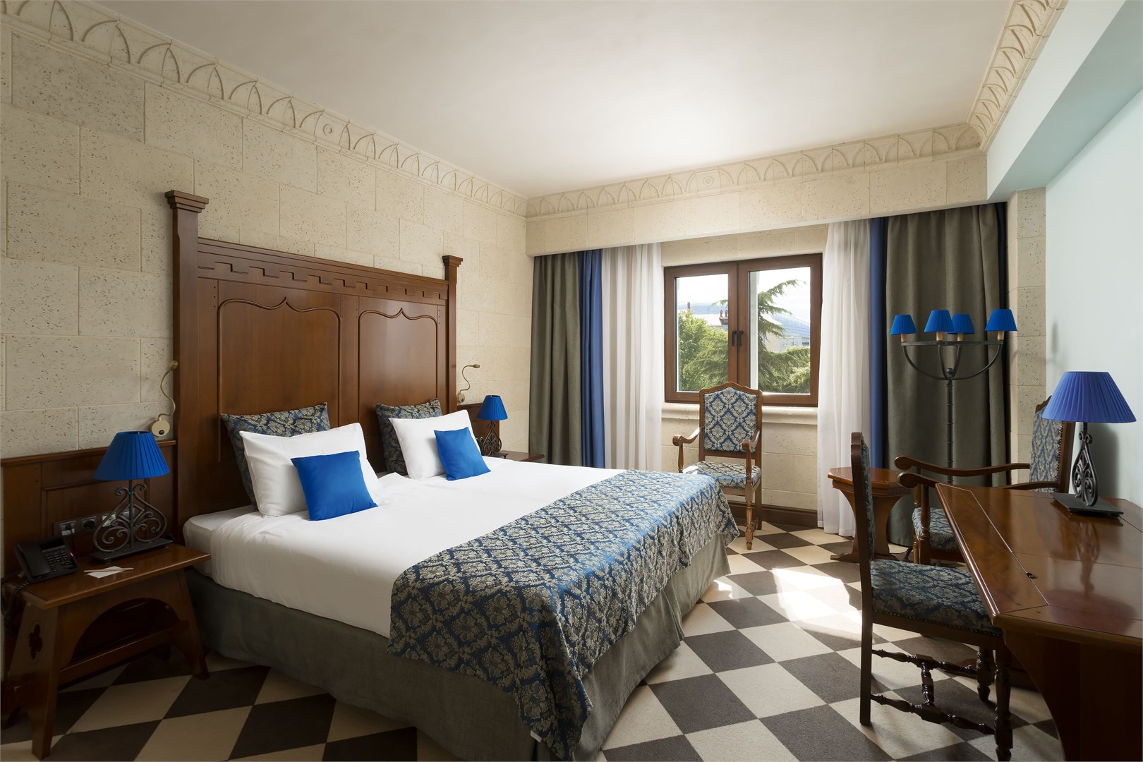 ОТЕЛЬ-ЗАМОК БОГАТЫРЬ 4* - photo 5